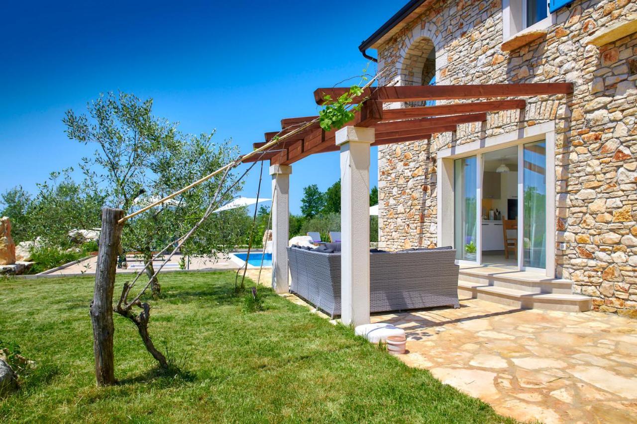 Villa Relax House Surrounded By Olives And Vineyard Stifanići Esterno foto