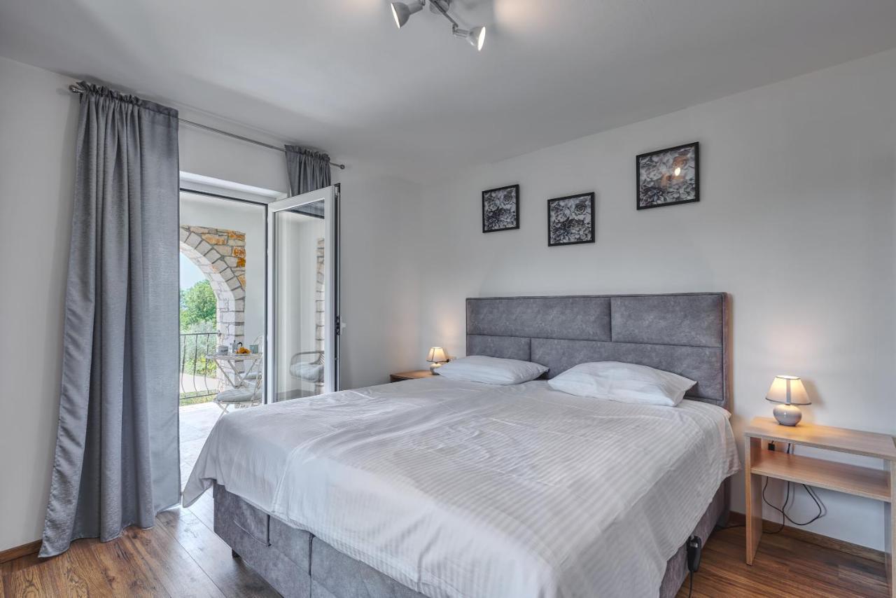 Villa Relax House Surrounded By Olives And Vineyard Stifanići Esterno foto